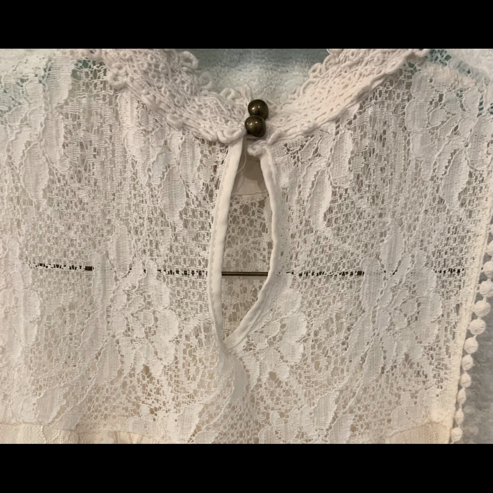 Beautiful Ivory Lace Top
